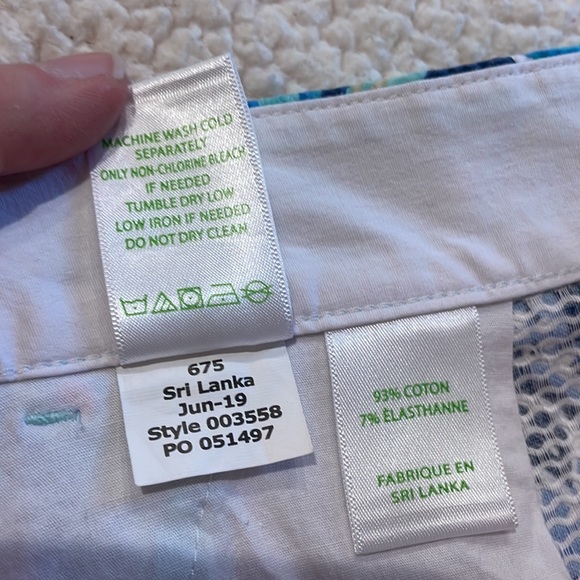 Lilly Pulitzer Malie Stretch Lookin Sharp Shorts EUC Size 2 - Picture 11 of 12